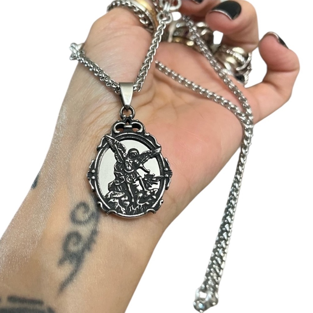 Handmade maille stainless steel necklace + st michael angel medal mirror charm - Picture 2 of 15